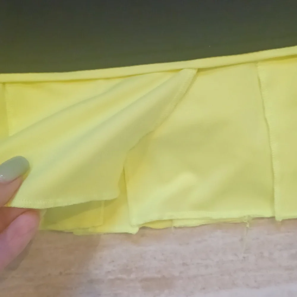 Jofit Black/Neon Yellow Pleated Split Panel Trim Leisure/Golf Skort